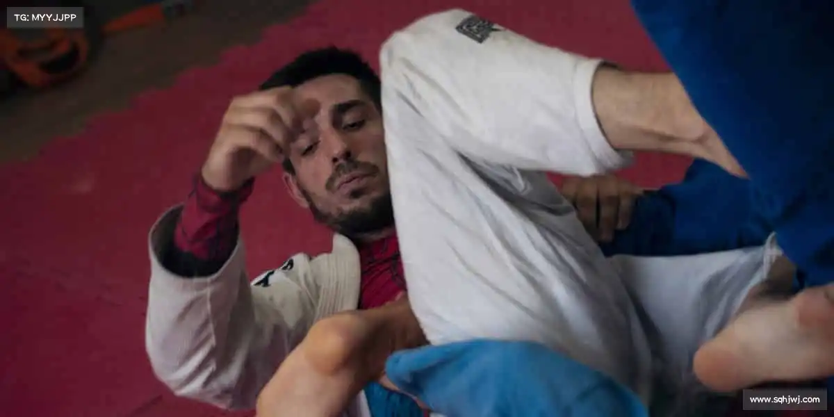 雷火电竞——🎳保龄球道，全中喝彩！